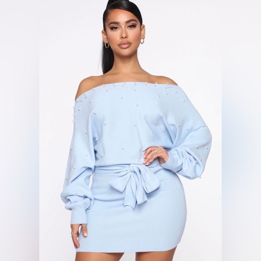 Baby blue XL Fashion Nova off shoulder sweater dress